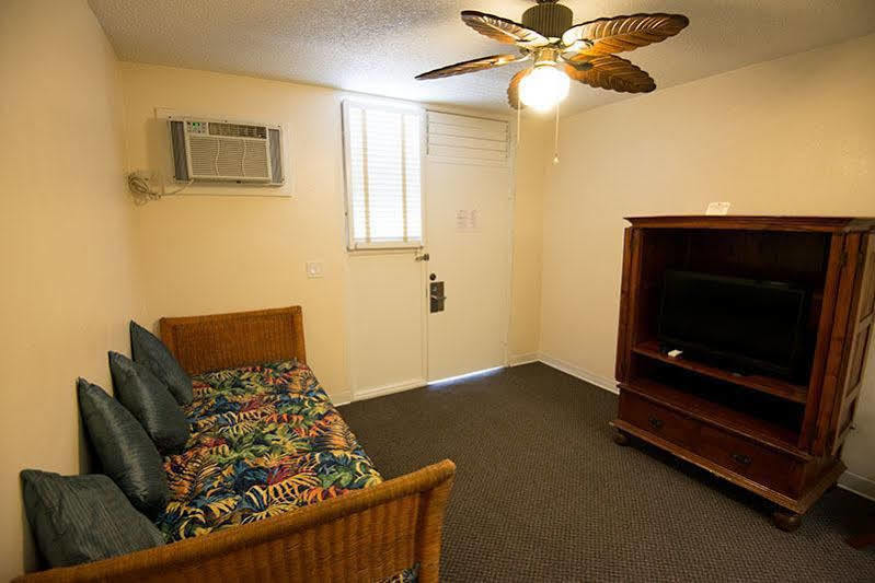 Pacific Marina Airport Hotel